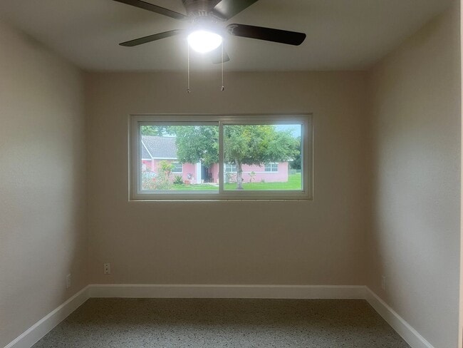 Building Photo - 8223 Le Mesa St