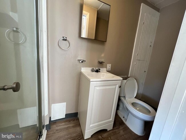 Building Photo - 502 S Main St