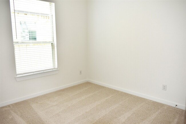 Building Photo - 11218 Apricot Sulpher Dr