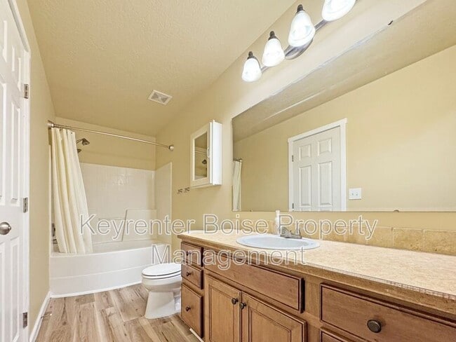 Building Photo - 4287 E Arch Dr