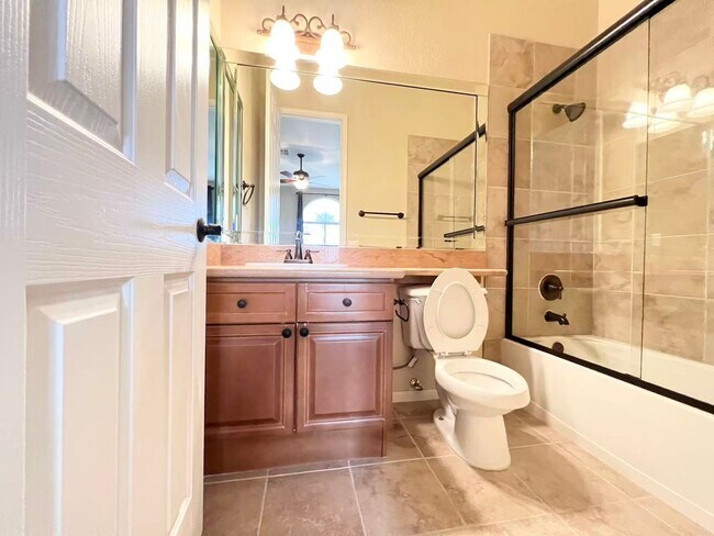 Building Photo - 2105 Eaglepath Cir