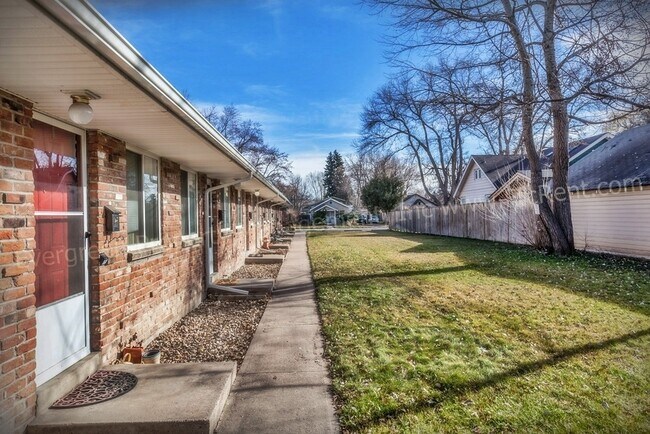 Building Photo - 309 N Shields St