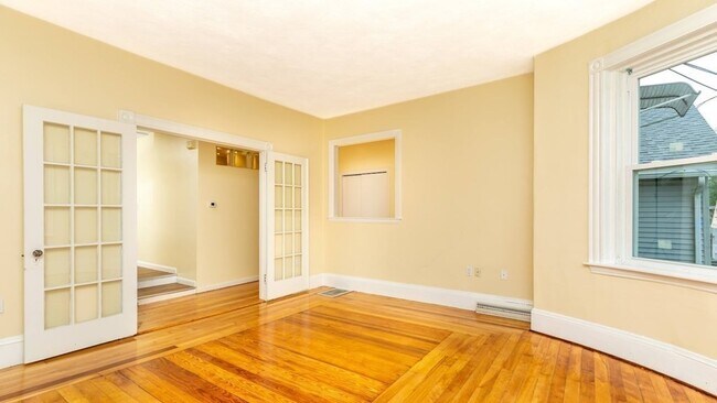 Building Photo - 680 Boylston St