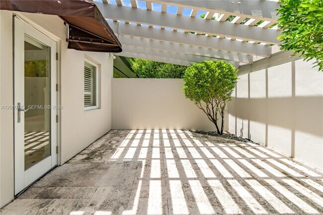 Building Photo - 451 Ridge Rd