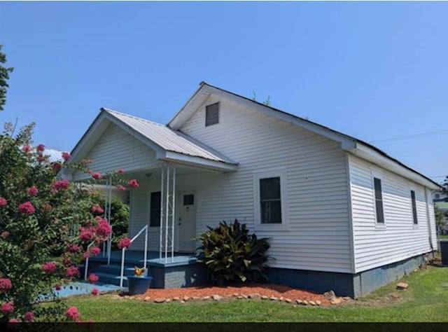 Front of House - 2404 Elm St
