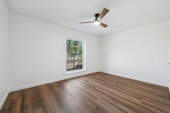 Building Photo - 7801 Shoal Creek Blvd