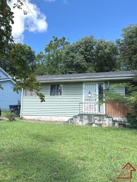 Primary Photo - 409 Donaldson Rd