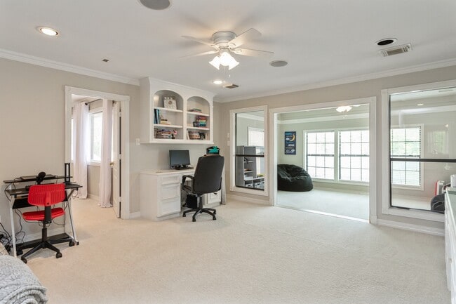 Building Photo - 9108 Quail Ridge Dr