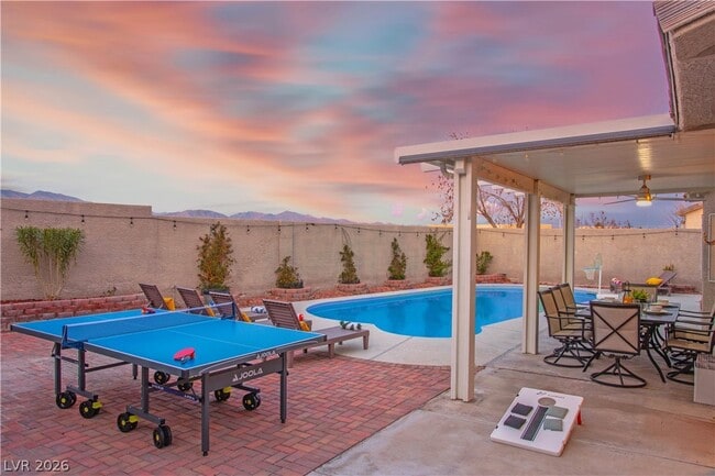 Building Photo - 5235 Zebra Ct