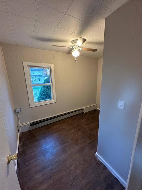 Building Photo - 1 Lake Ct