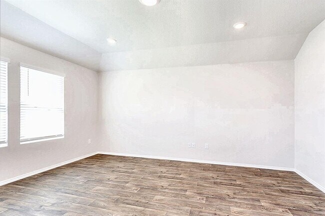 Building Photo - 5901 Xene Dr