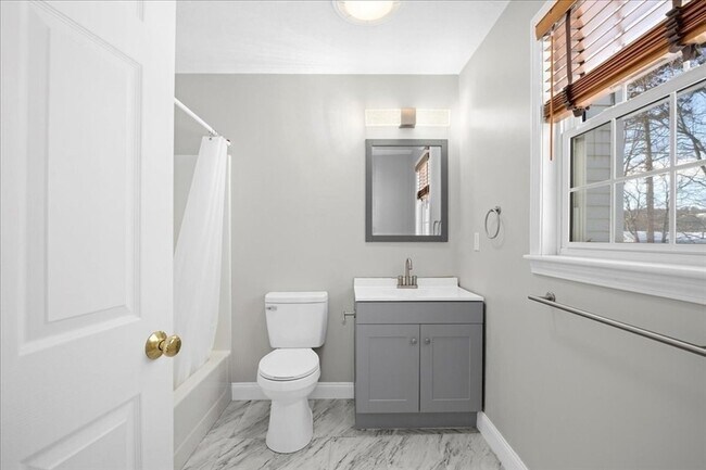 Building Photo - 67 N Quinsigamond Ave