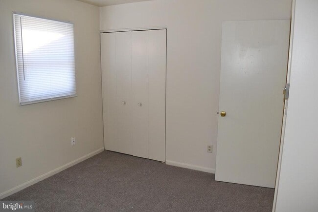 Building Photo - 970 Byers Ave