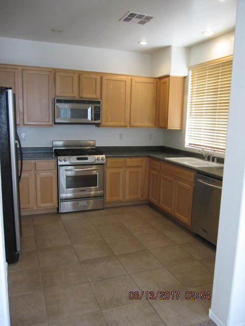 Building Photo - $1,900p/m 2BED/2BA SOUTHWEST HOME - 1 STORY IN GATED COMMUNITY WITH POOL AREA AND SPA