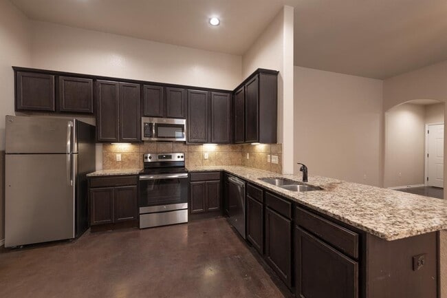 Building Photo - 448 Jack Rabbit Ln