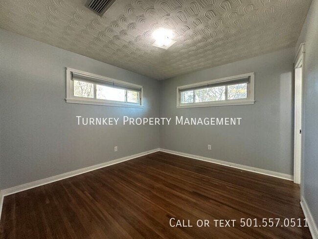 Building Photo - 708 N Charles St