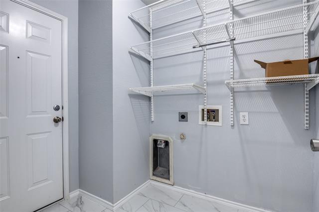 Building Photo - 222 Independence Tr