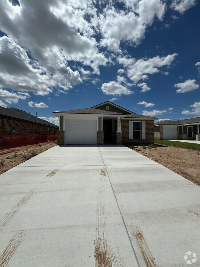 Building Photo - Adorable 2/2/1 CISD schools!!!