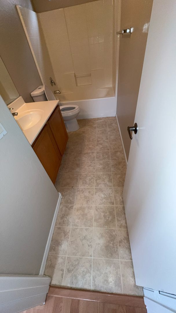 Building Photo - 41232 N Cambria Dr