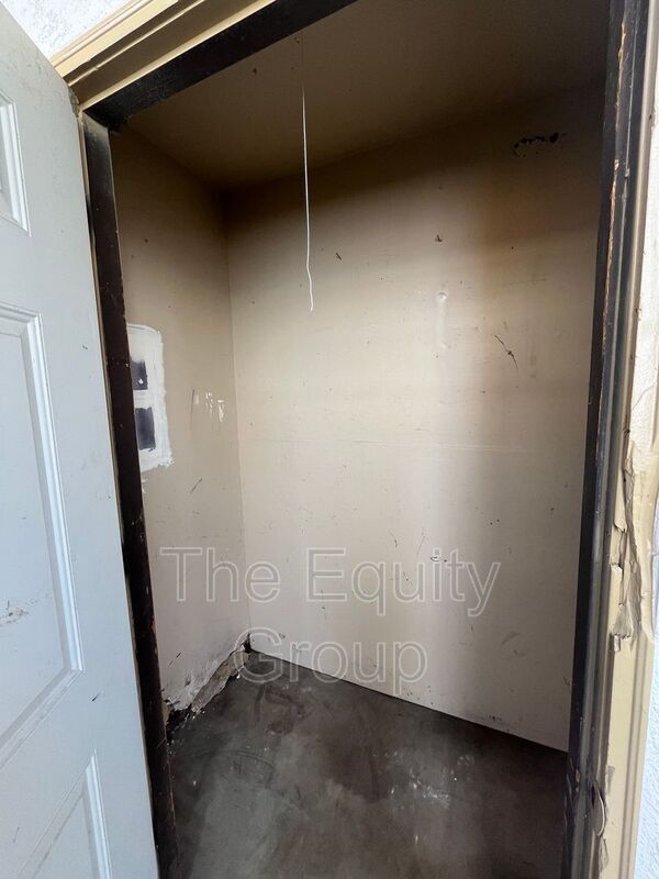 Building Photo - 1307 S Court St