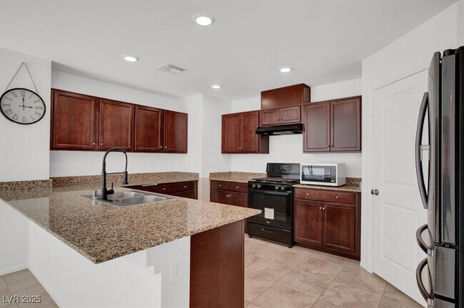 Building Photo - 1126 E Dorrell Ln