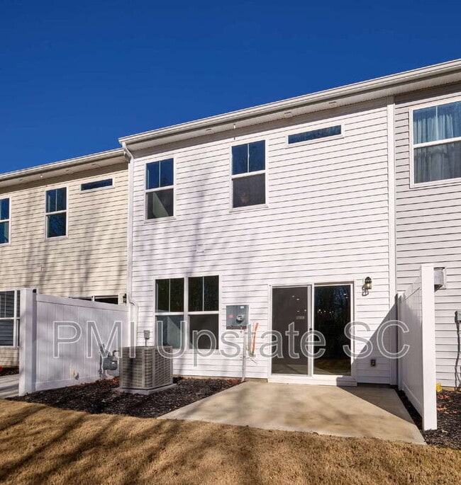 Building Photo - 49 Fair Vlg Ln