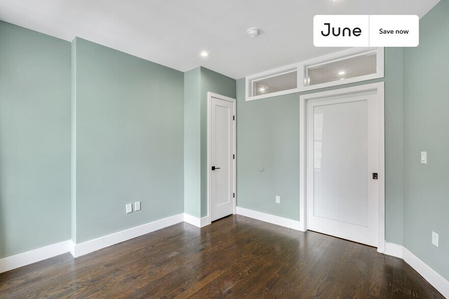 Building Photo - 1675 Lexington Ave