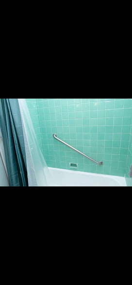 Building Photo - 707 Westview St