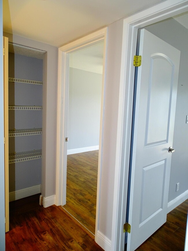 Building Photo - 2200 Springdale Blvd