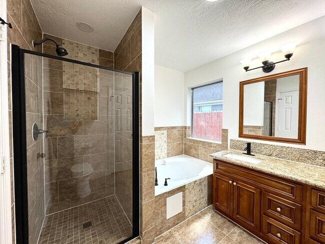 Building Photo - 6427 Liberty Valley Dr
