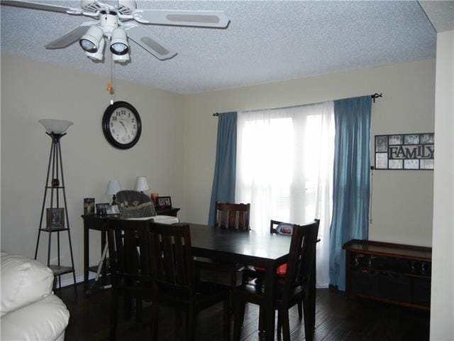 Building Photo - 2912 Country Pl Cir