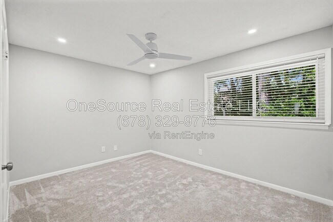 Building Photo - 7312 Cardigan Cir NE