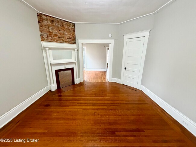 Building Photo - 1503 S 4th St