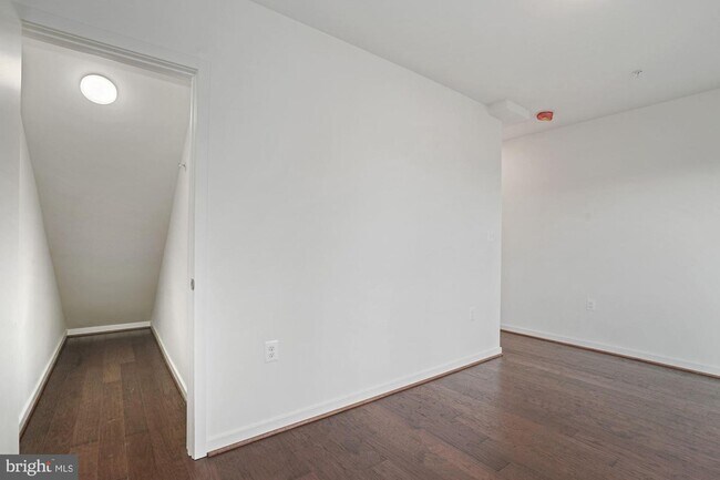 Building Photo - 1705 North Capitol St NE