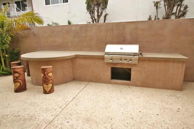 Interior Photo - 3428 E. 1st Street