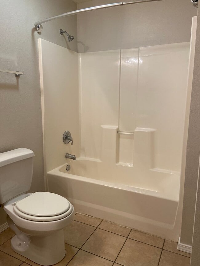 Building Photo - Condominium in Academy Commons