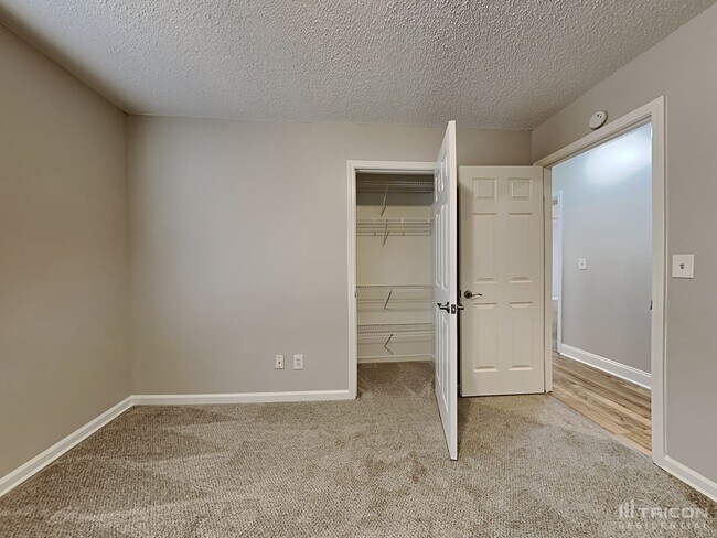 Building Photo - 2875 Brookton Ln SE