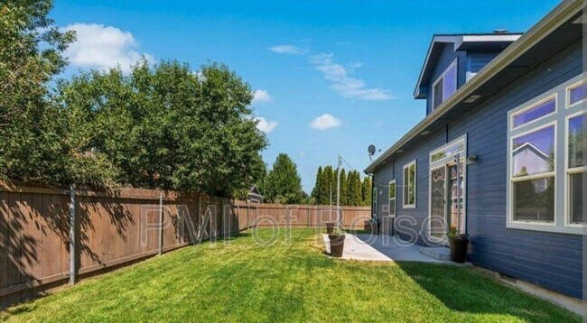Building Photo - 12714 W Baldcypress Dr