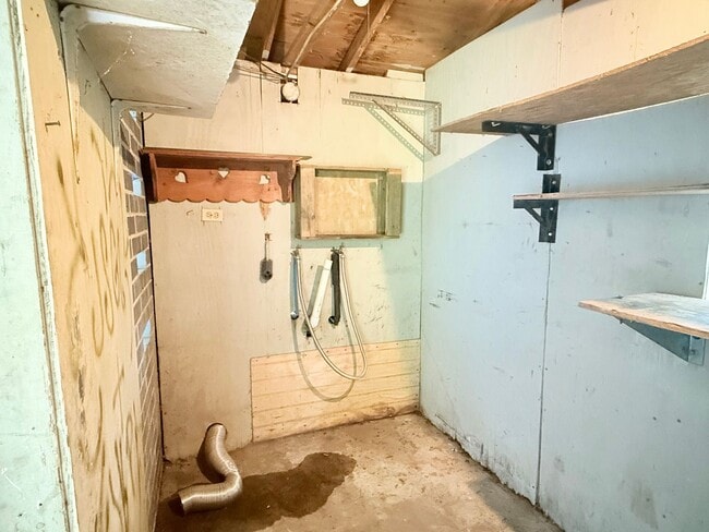 Building Photo - Cozy 2-Bedroom Cottage - Northeast Pensacola