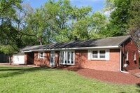 Building Photo - 5900 Wright Dr