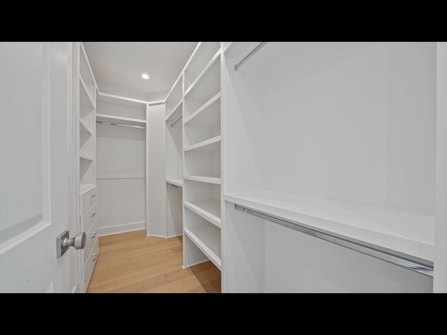 Building Photo - NEW CONSTRUCTION 4 bedroom home in Downtown Memphis