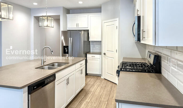 Building Photo - 10667 W Filbert St