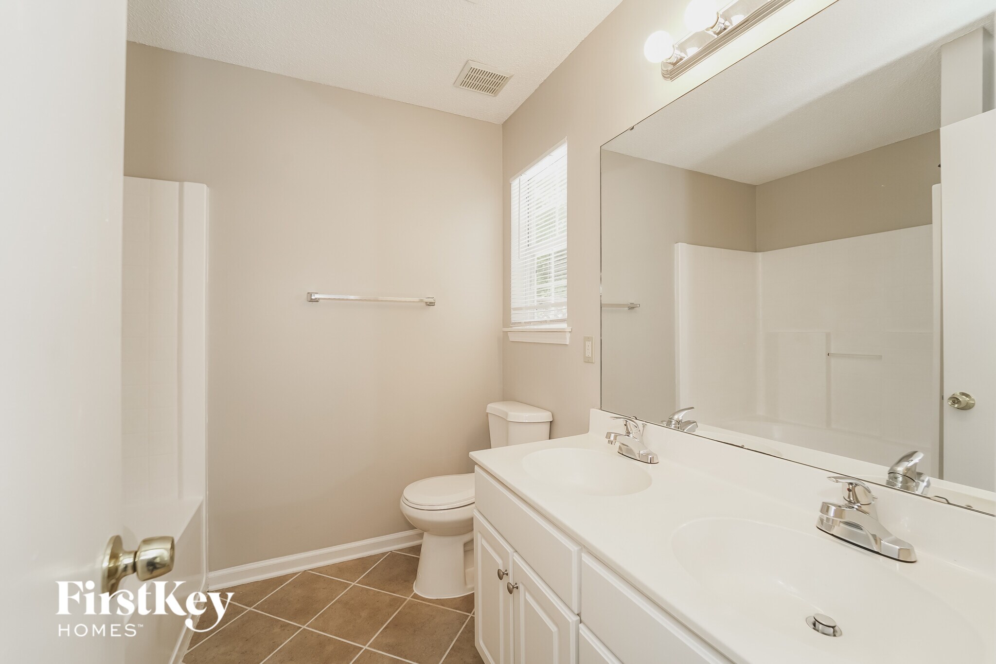 Building Photo - 10513 Brawley Ln