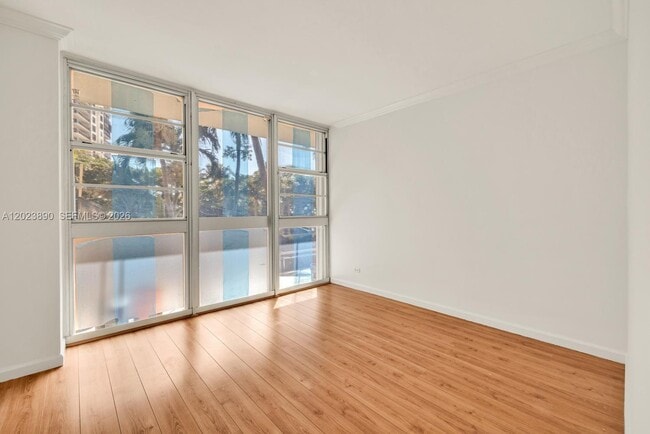 Building Photo - 2451 Brickell Ave