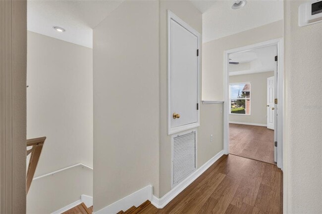 Building Photo - 6585 Marlberry Way