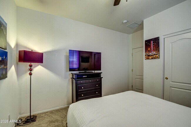 Building Photo - 3928 E Minton St