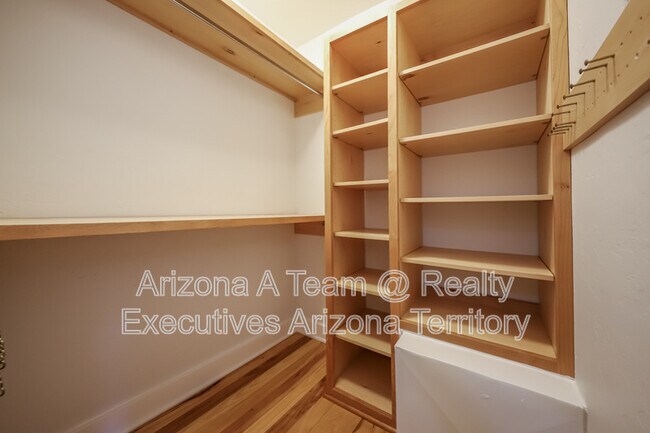 Building Photo - 2221 1st St