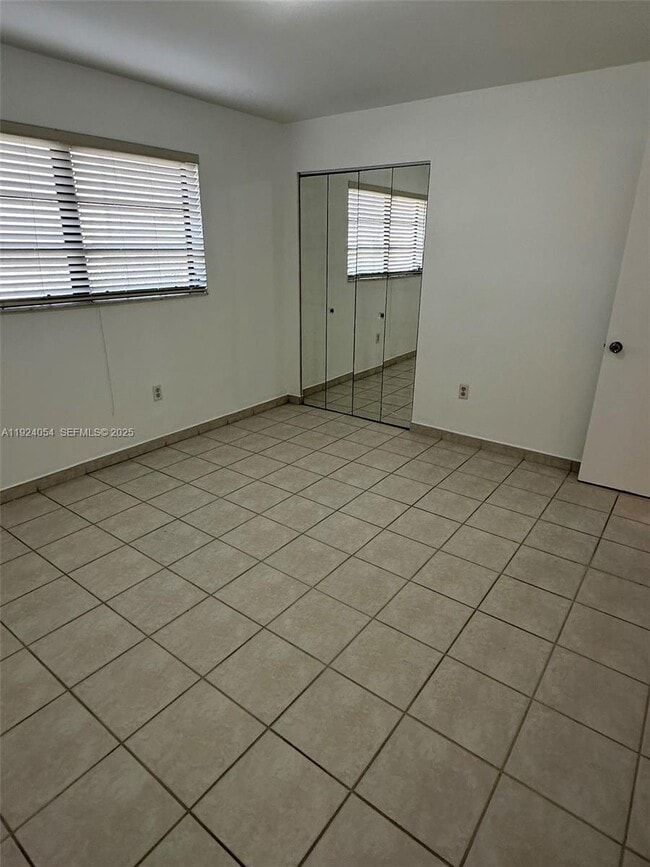 Building Photo - 6346 SW 136th Ct