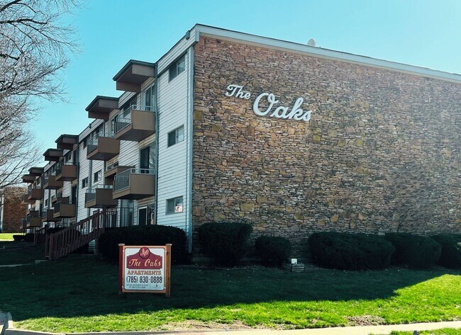 Interior Photo - The Oaks Apartments