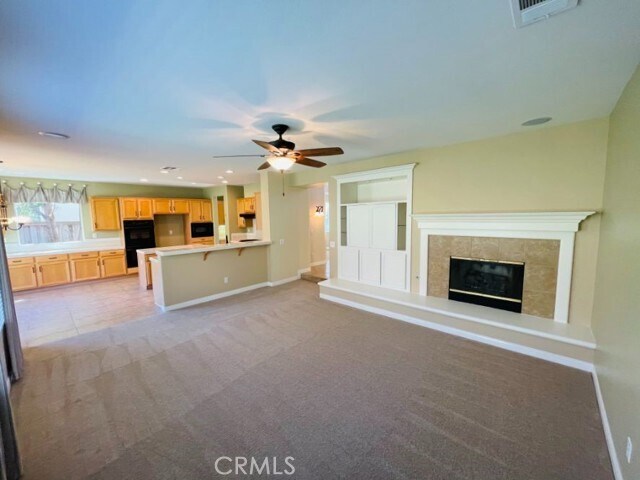 Building Photo - 1574 Glencrest Dr